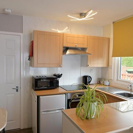 Lovely 2 Bed Chalet In Bridlington Free Electric Exterior photo