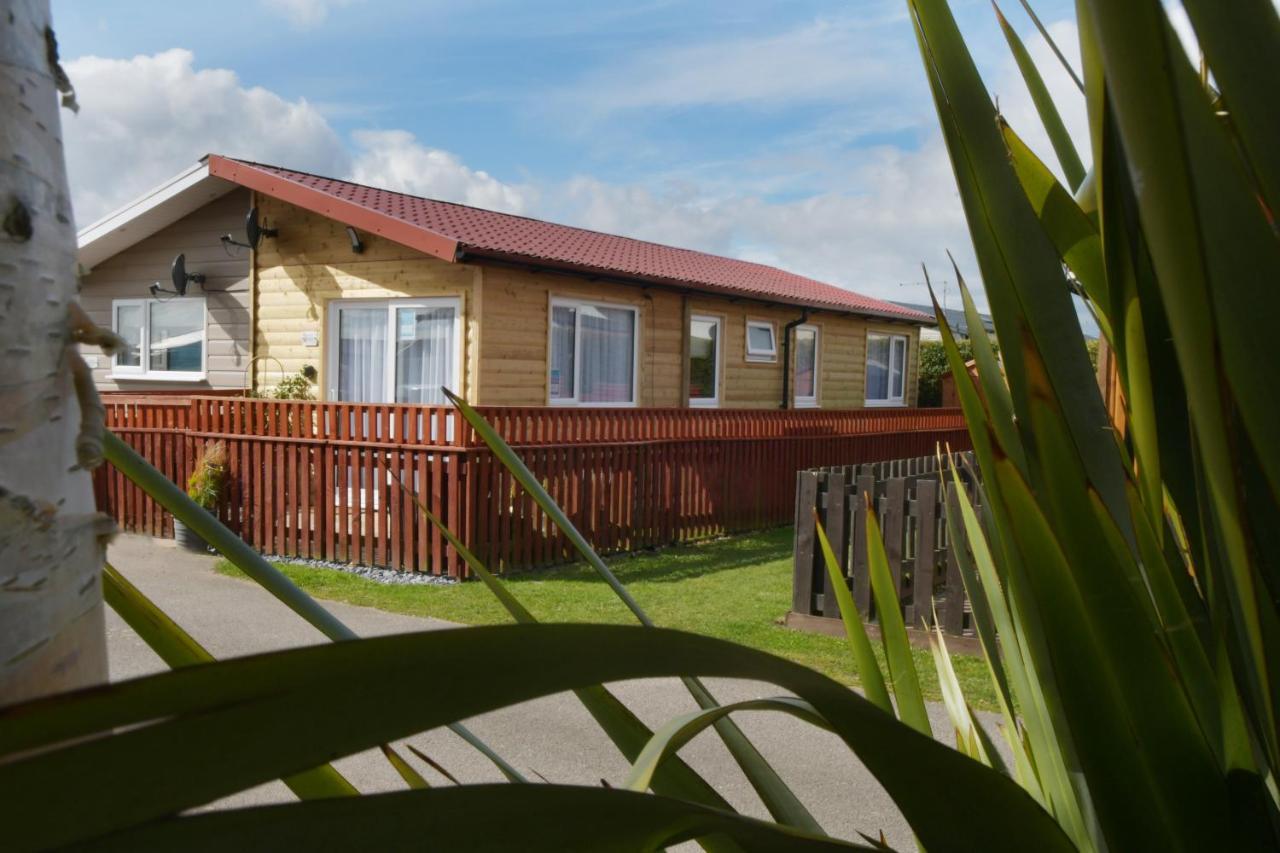 Lovely 2 Bed Chalet In Bridlington Free Electric Exterior photo